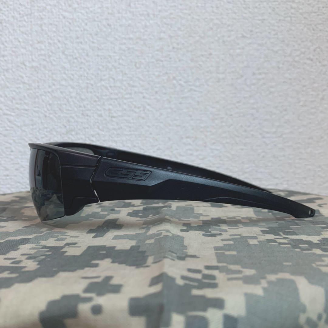 名作◯ESS CROWBAR サングラス 2レンズ ブロンズ&スモーク 黒