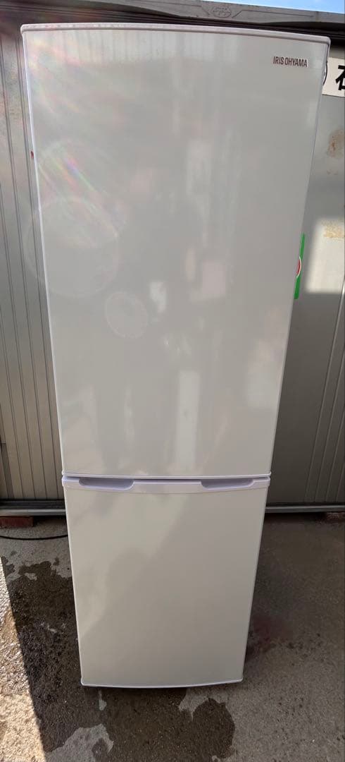 アイリスオーヤマ　冷蔵庫 AF162-W