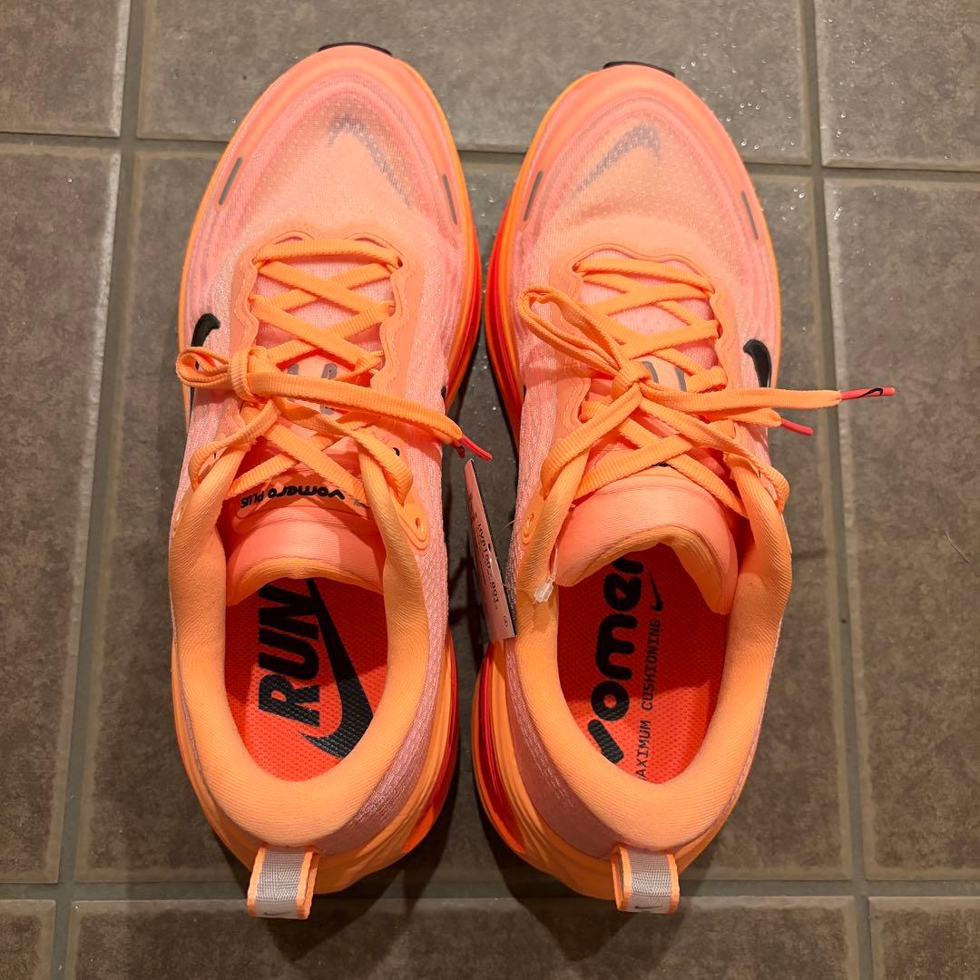 Nike ボメロプラス　27.5cm