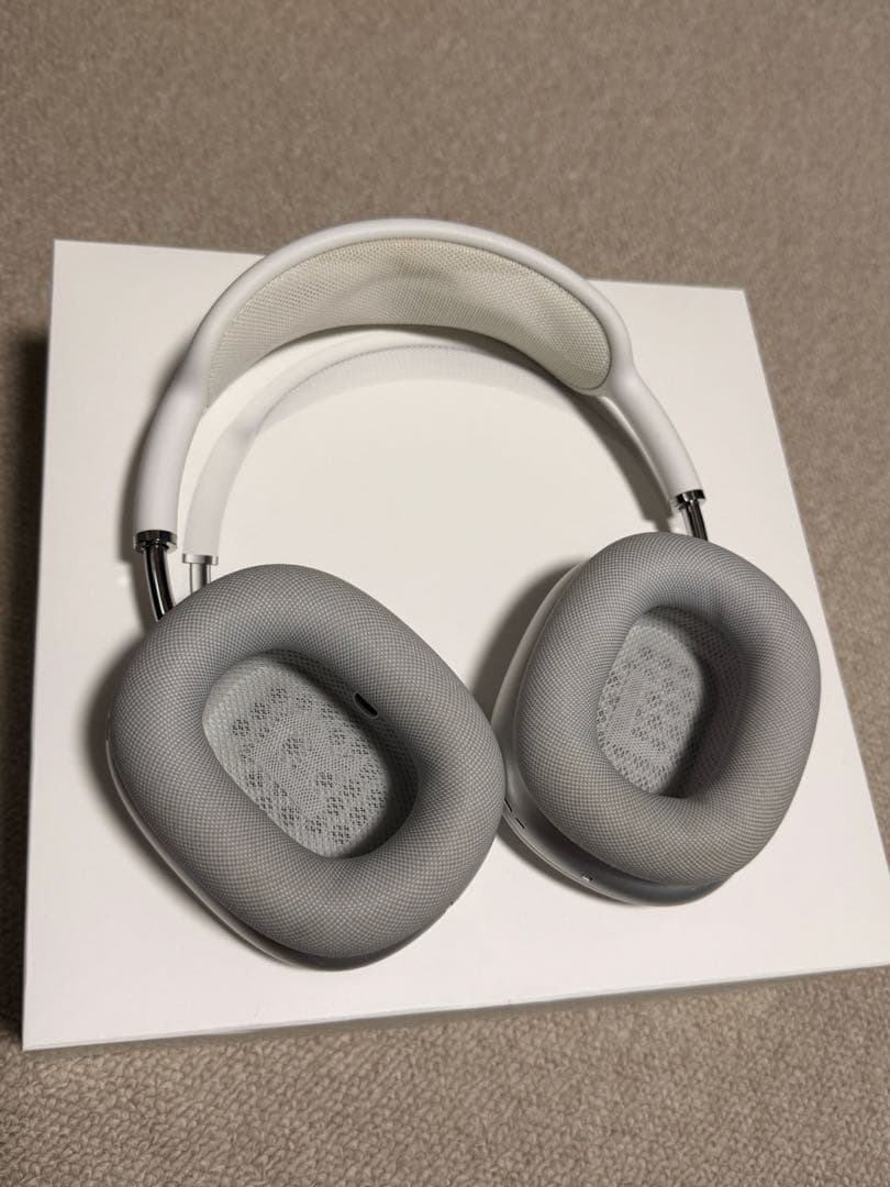 Apple AirPods MAX lightningケーブルタイプ