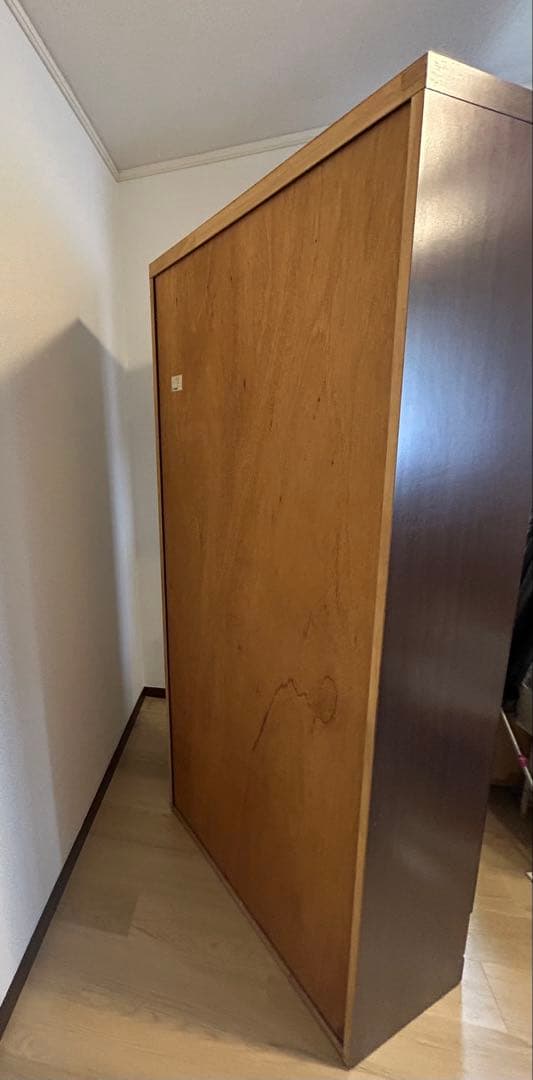 【関家具】ガラス扉本棚