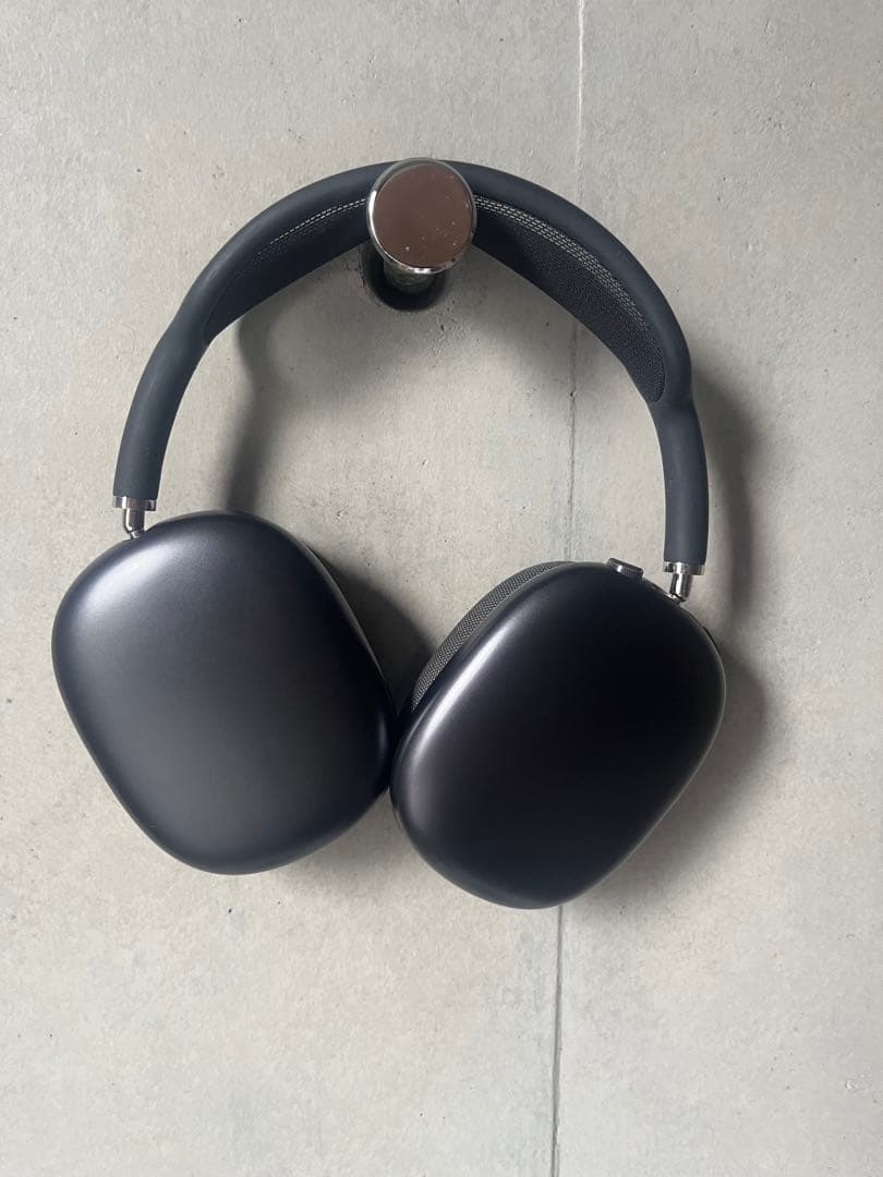 AirPods MAXスペースグレー