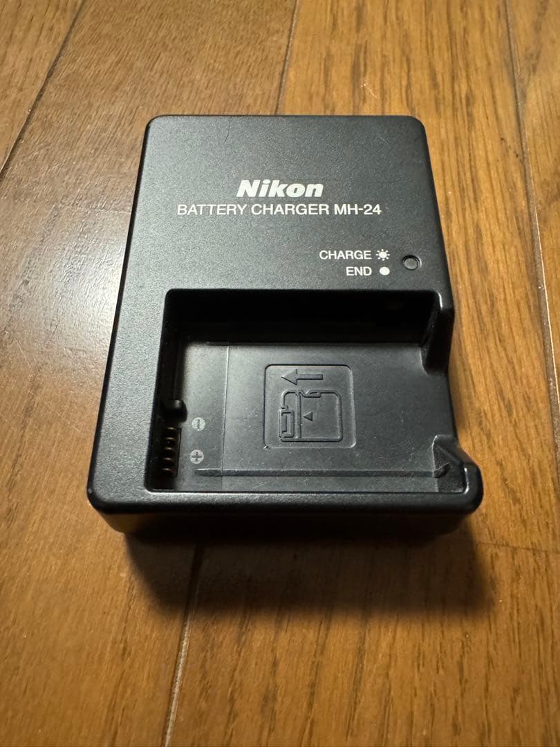 Nikon D3100 18-55 VR Kit 望遠レンズ付