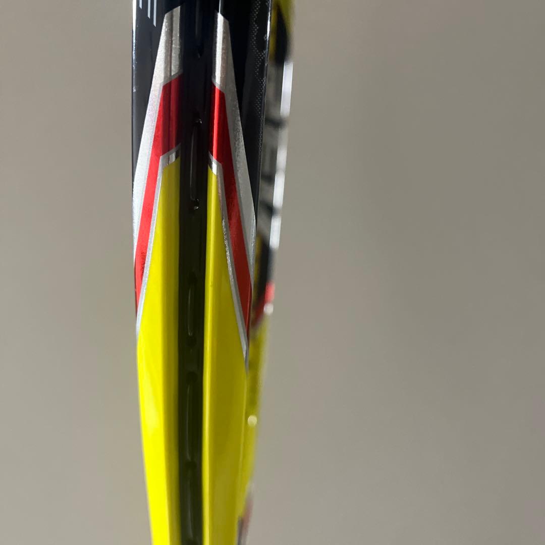 YONEX ナノフォース8V 初期カラー