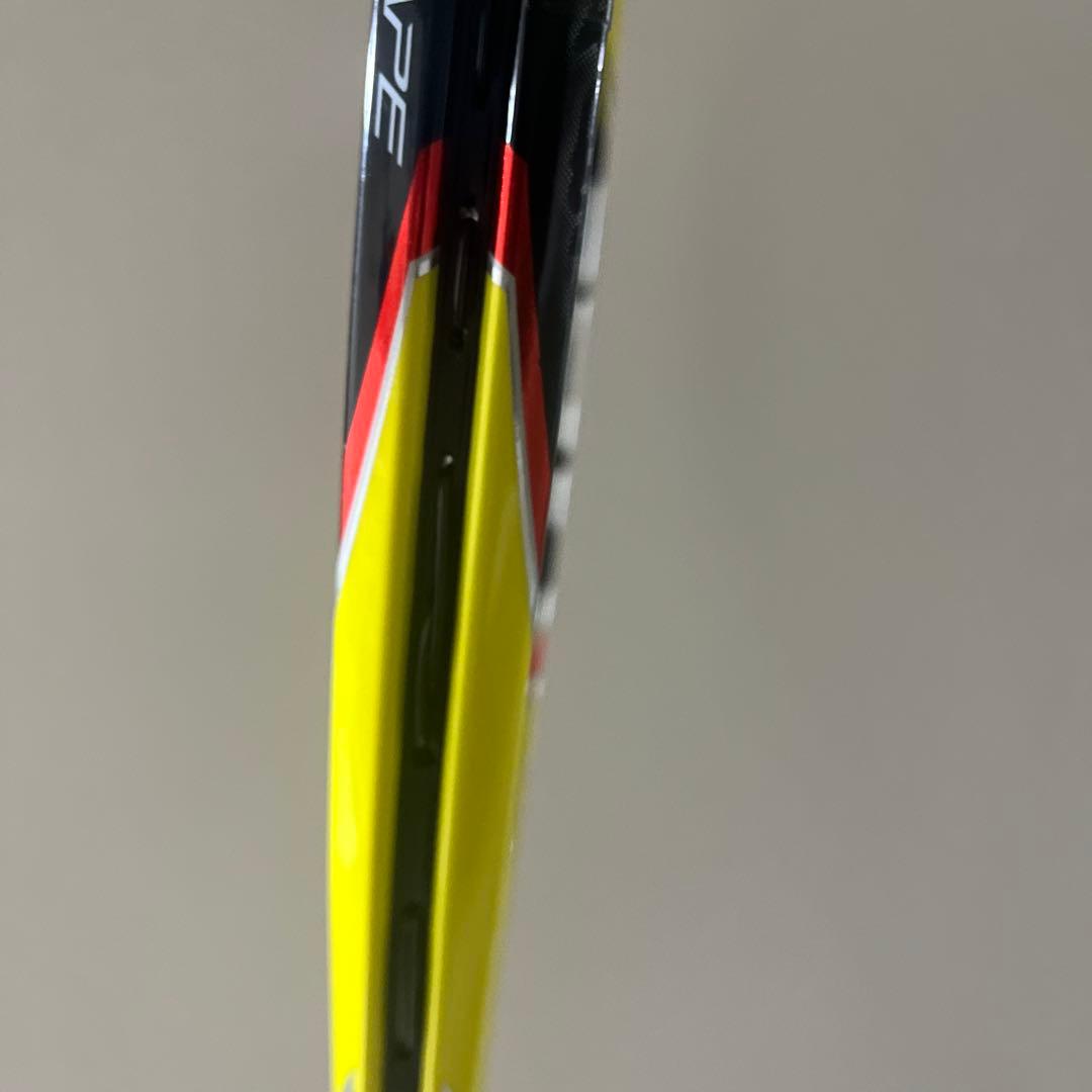 YONEX ナノフォース8V 初期カラー