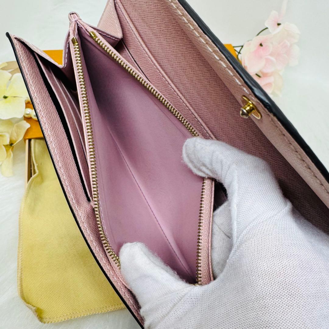 ルイヴィトン 新型 ポルトフォイユサラ M62235 ローズバレリーヌ 長財布