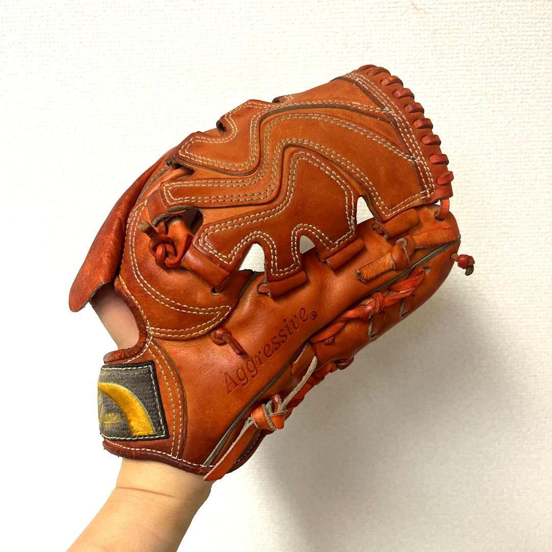 878 スラッガー 即戦力 硬式 投手用グローブ