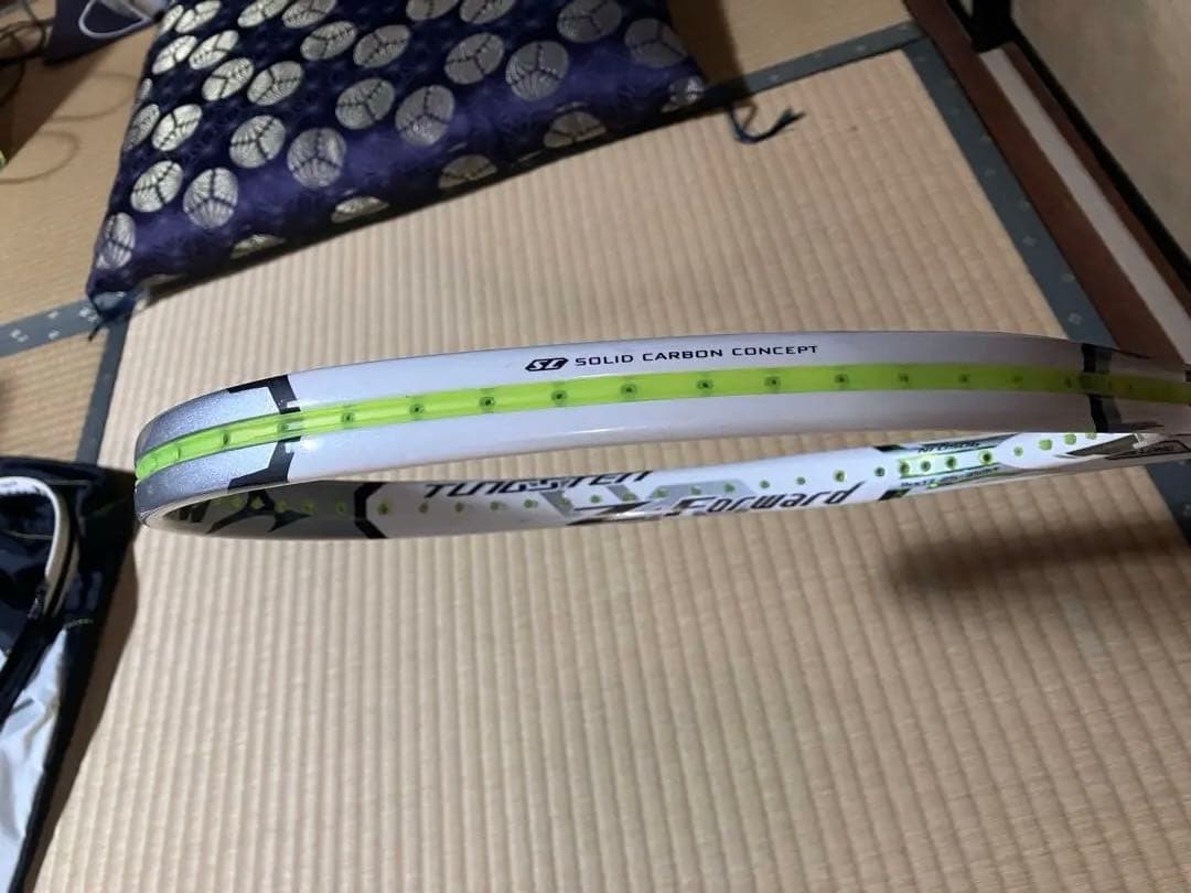 Mizuno テニスラケット　ディープインパクトZフォワード