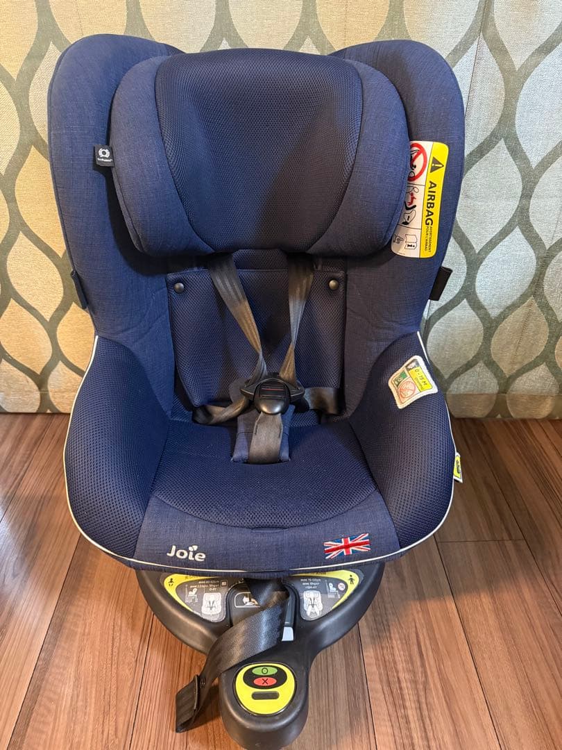 お値下げ✨チャイルドシートJoie 新生児クッションキャノピー付　ISOFIX