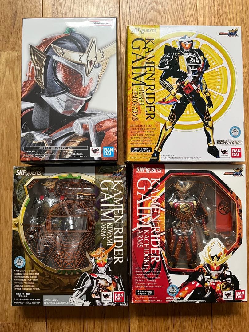 S.H.Figuarts仮面ライダー鎧武 4体セット