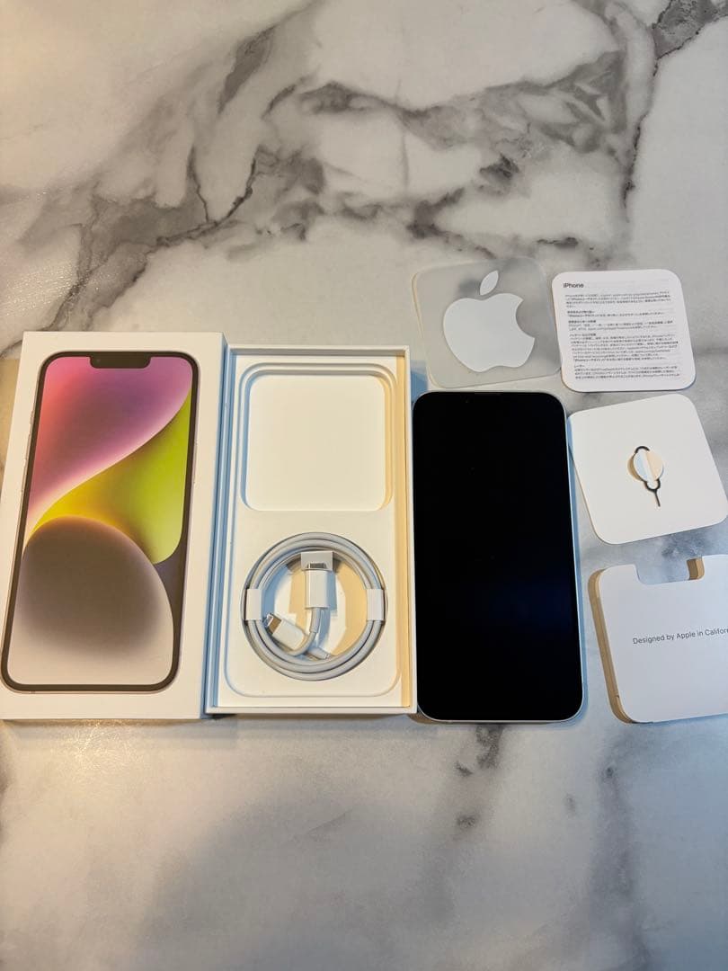iPhone14 256GB スターライト（白）