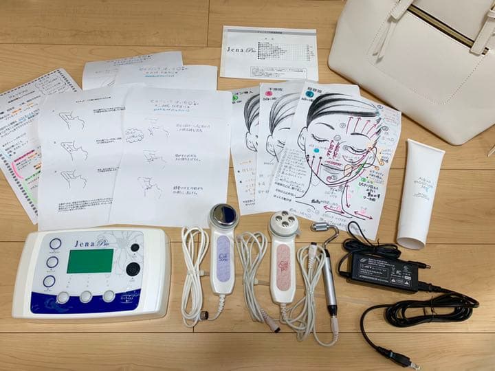 【全身美容器】原価48万。値下げ応じます。