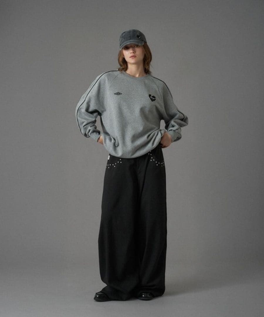 さ*や様 【 UMBRO×ONCILY 】パイピングドローコードスウェット