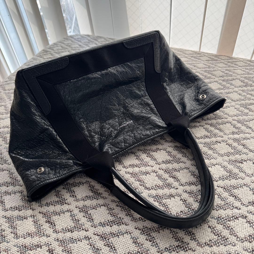 BALENCIAGA ネイビーカバス エクスクルーシブライン BLACK