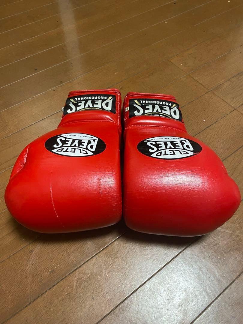 CLETO REYES プロフェッショナル ボクシンググローブ レッド16オンス