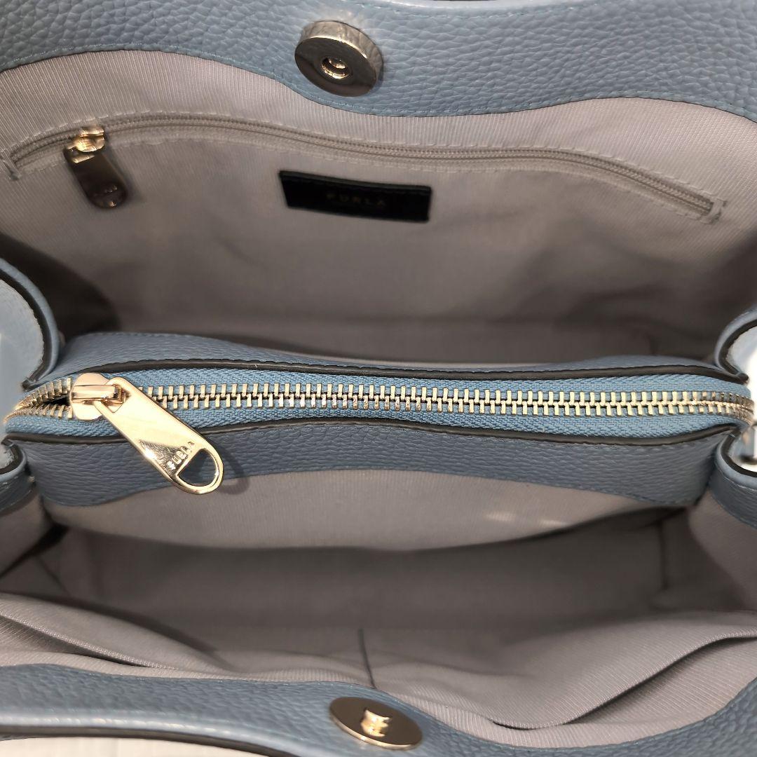 ✨極美品 FURLA フルラ ダフネ ショルダー2wayバッグ アーチロゴ