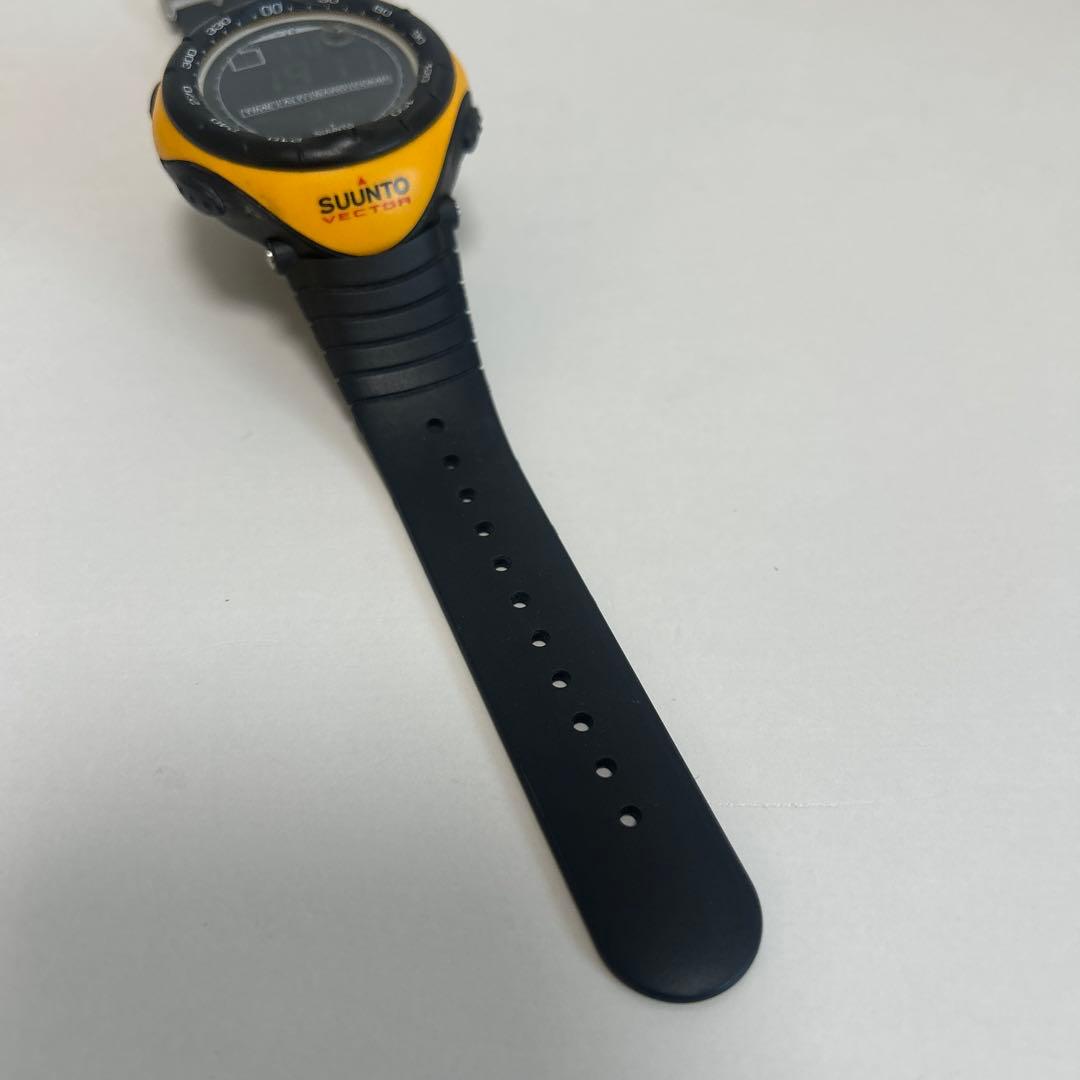 【美品】SUUNTO VECTOR スント ベクター　イエロー