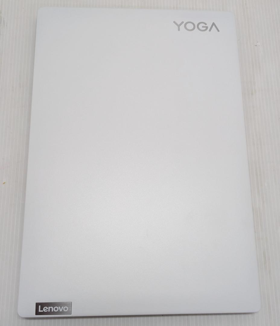 Lenovo Yoga Slim 7 Carbon 13IAP7 ノートPC