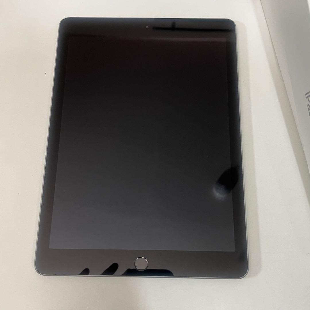 iPad 第6世代 128GB Wi-Fi スペースグレイ