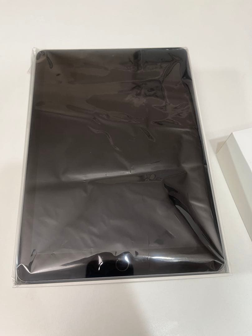 iPad 第6世代 128GB Wi-Fi スペースグレイ