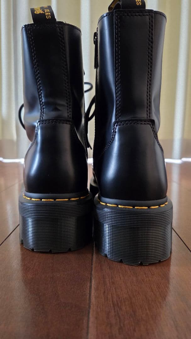 【極美品】 Dr.Martens JADON 8ホール ブーツ UK9