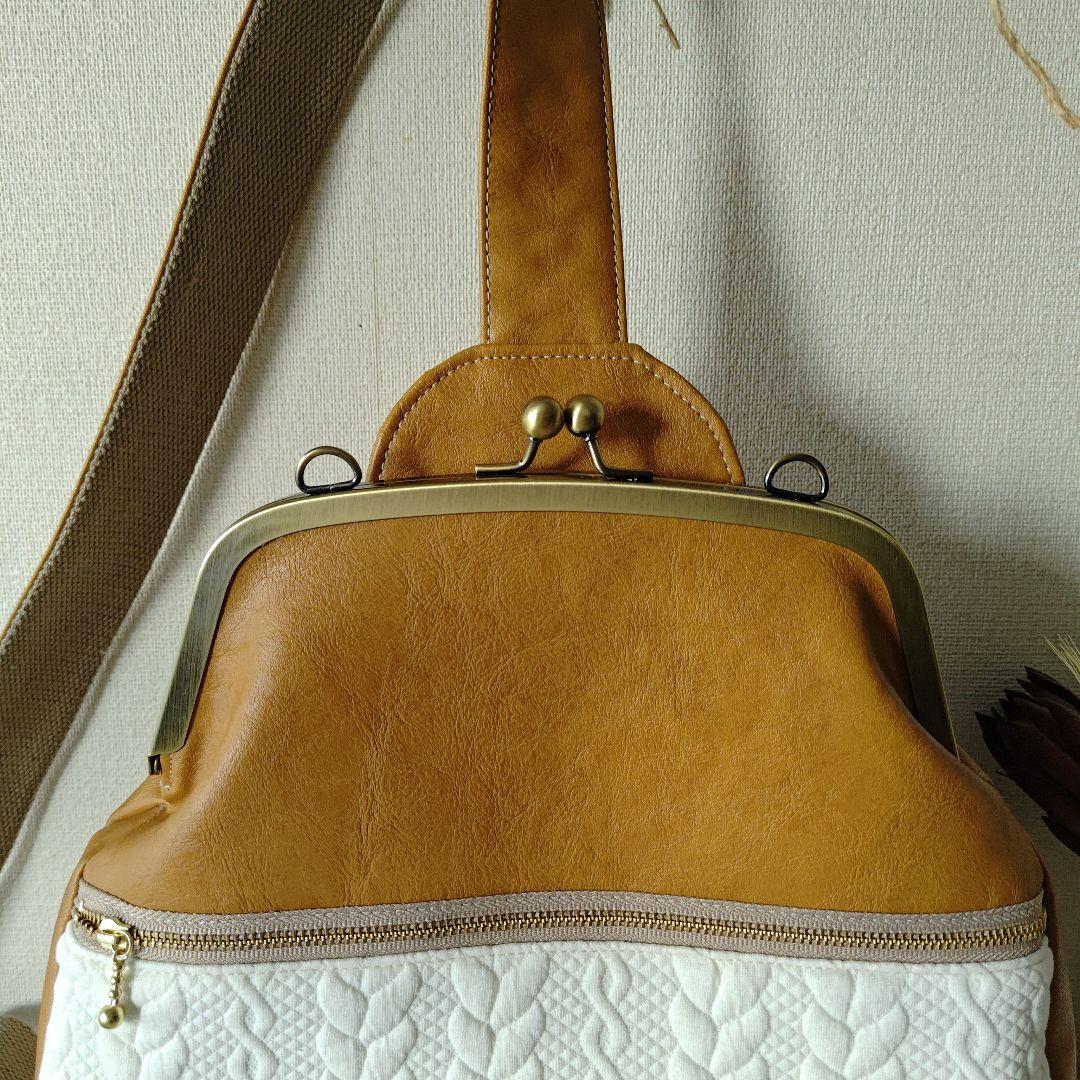 【ゴンちゃん様】がま口ボディバッグ　アランニット　ハンドメイド