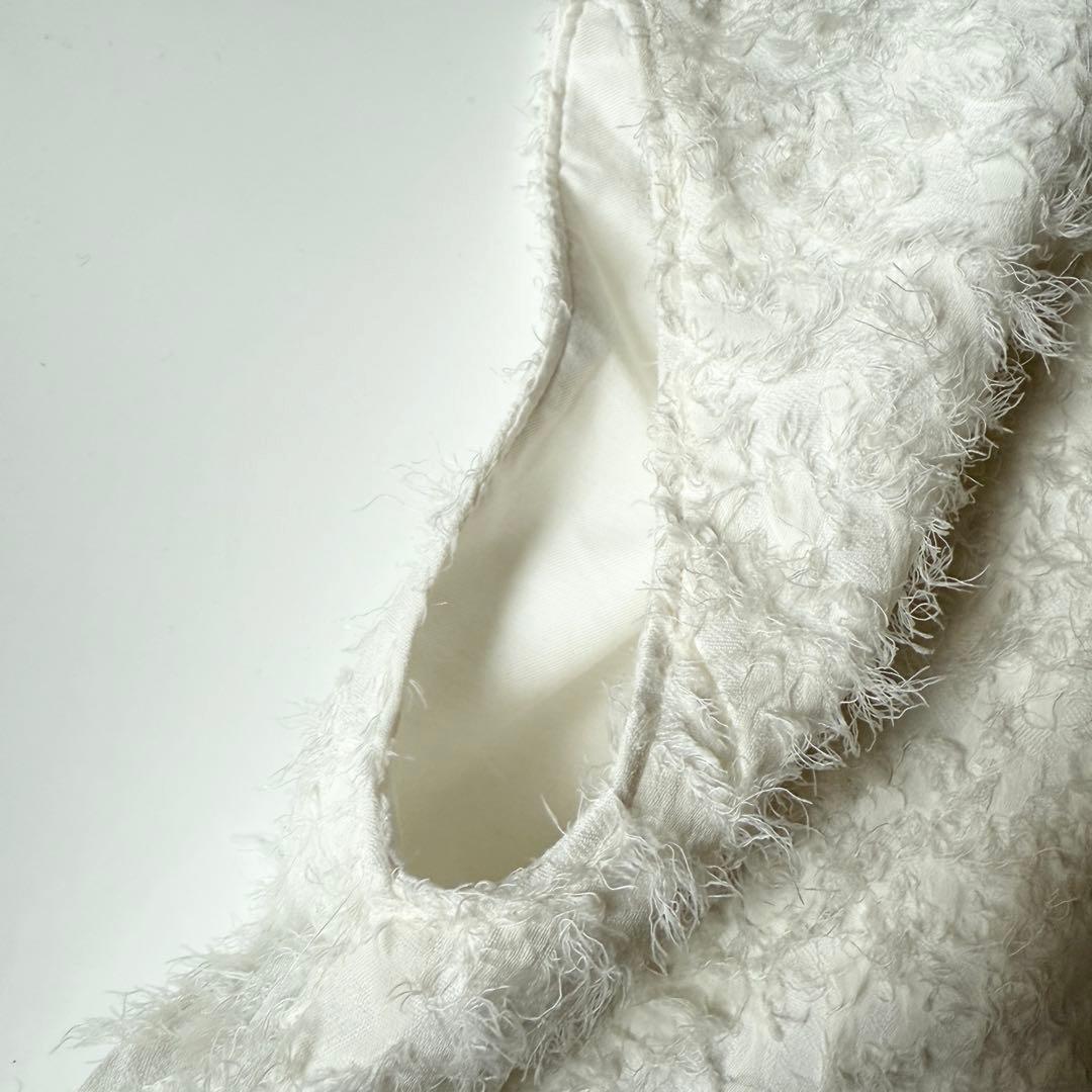 HER. カットジャカードペプラムブラウス Oggi オフホワイト　ハードット