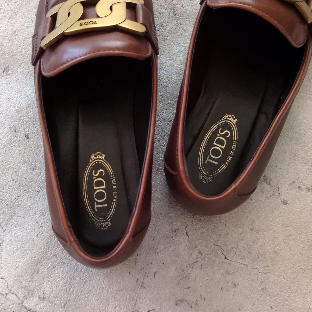 TOD'S ケイト レザー ローファー