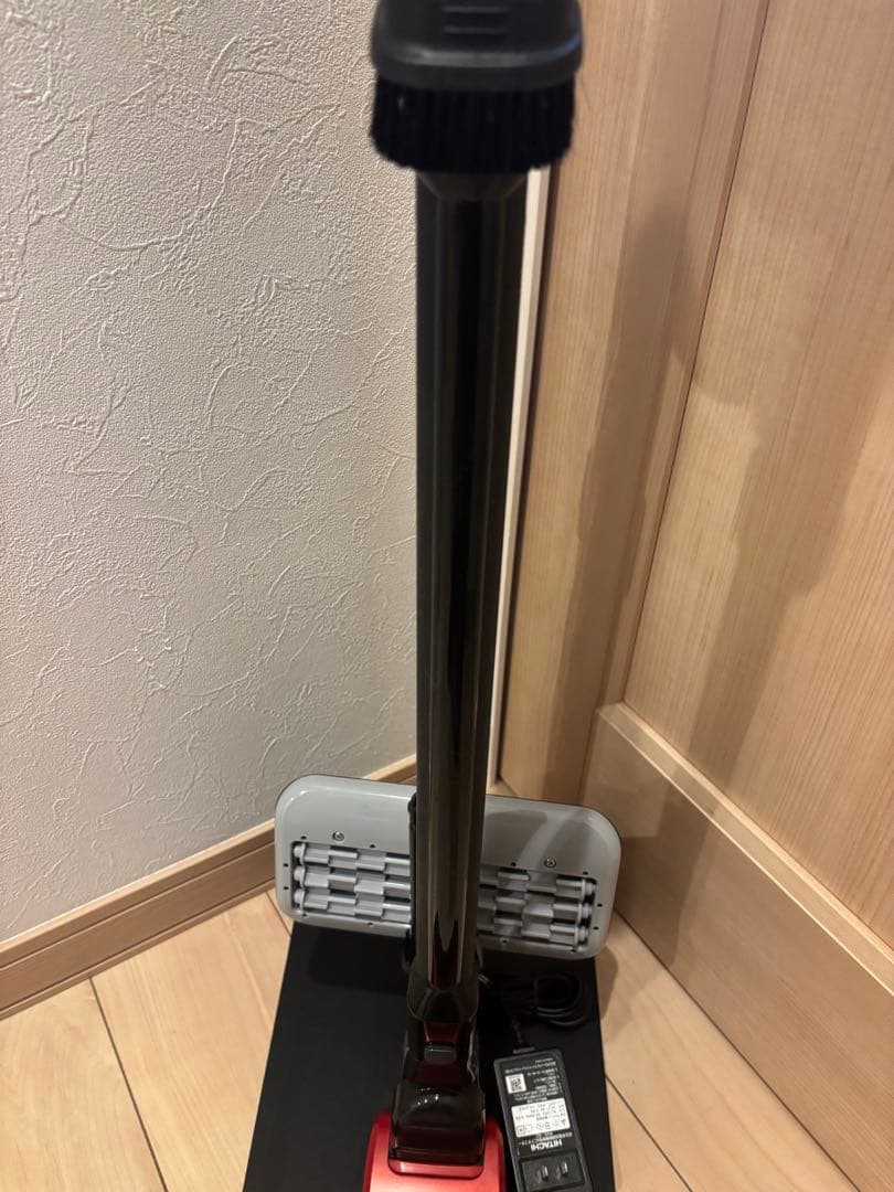 日立　コードレス　掃除機 PV-BHL2000J LEDライトBT未使用近