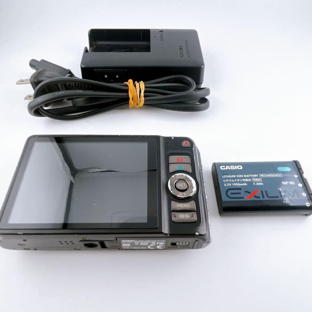 CASIO エクシリム　EX-H15 充電器　ブラック　コンデジ　動作品