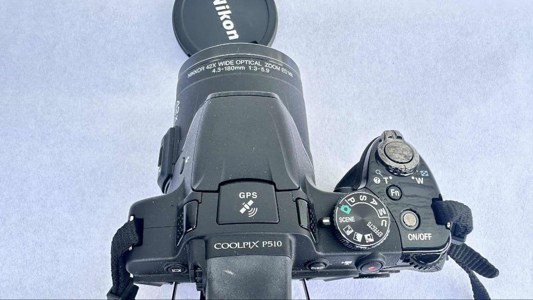Nikon コンパクトデジタルカメラ ブラック