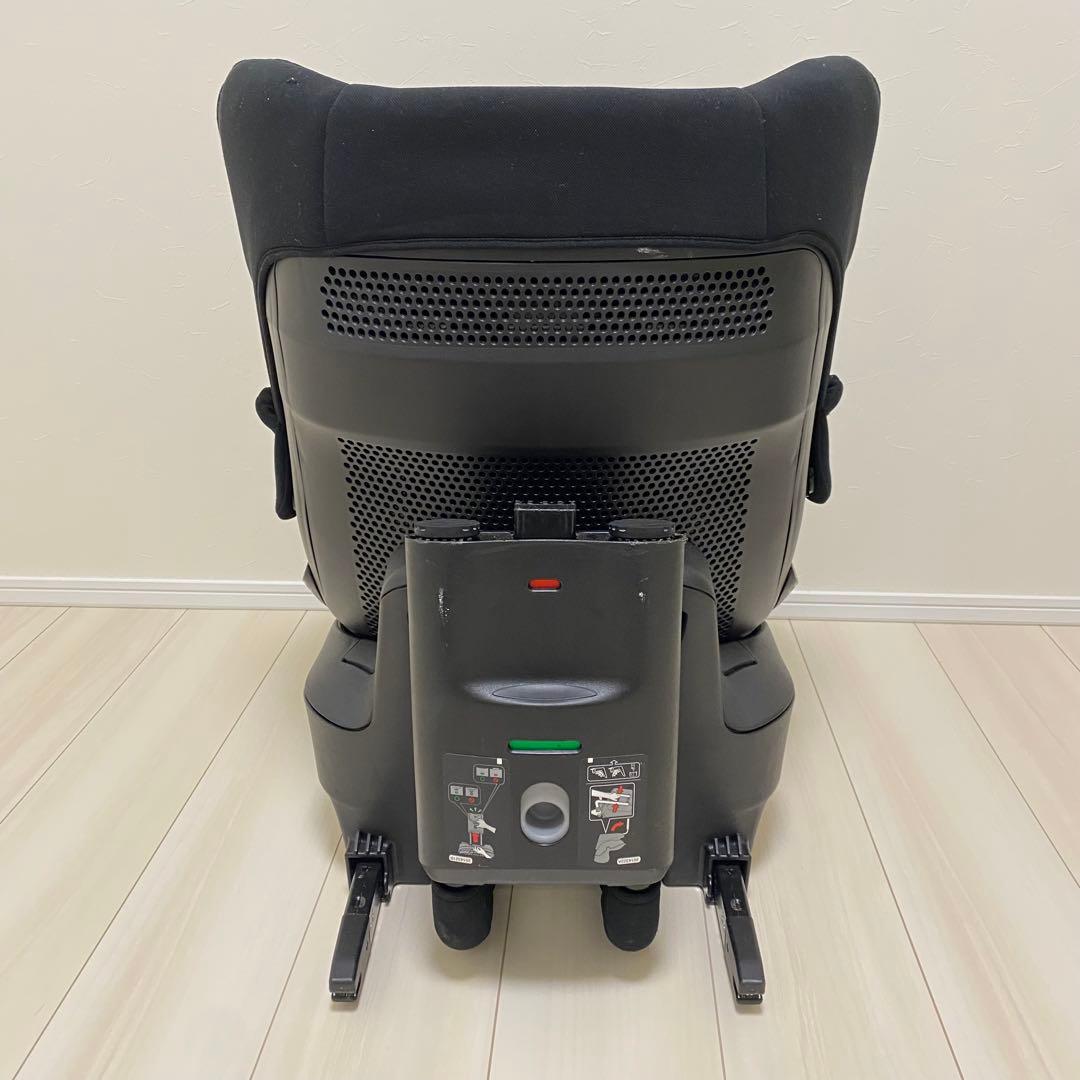 エールベベ クルットR ST ブラック 回転式 チャイルドシート ISOFIX