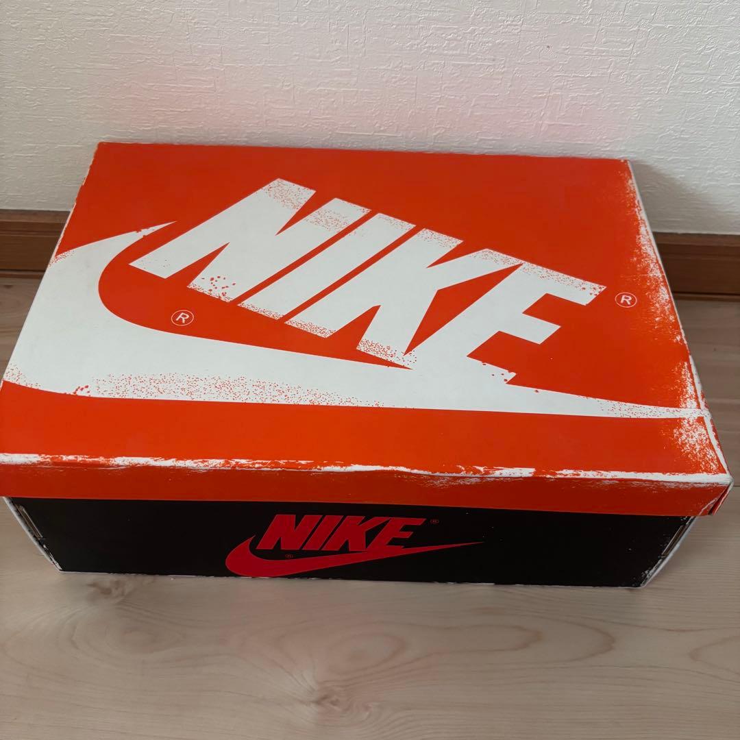 ナイキ エアジョーダン1 ハイ OG ロスト&ファウンド/シカゴ