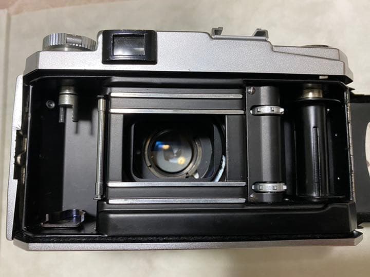 コニカⅢ Konica Ⅲ  整備済み　美品　レンズキャップ　ケース付き