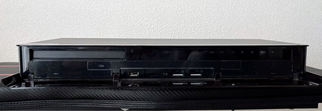 【美品】東芝 REGZA タイムシフトマシン DBR-M4008 4TB