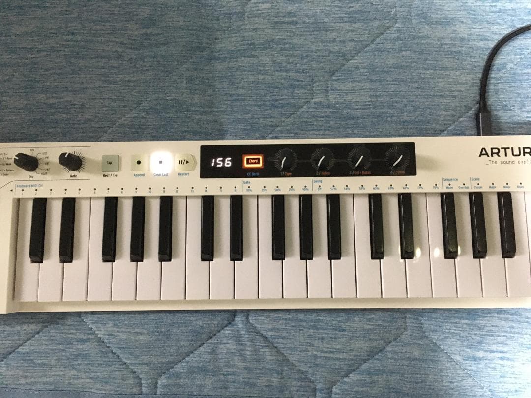 ARTURIA KEYSTEP 37 ホワイト MIDIキーボード