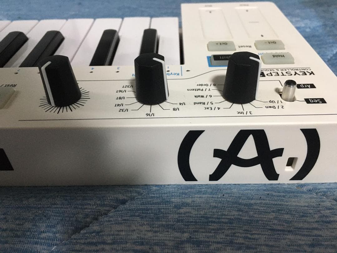 ARTURIA KEYSTEP 37 ホワイト MIDIキーボード