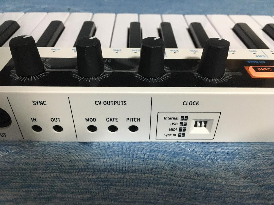 ARTURIA KEYSTEP 37 ホワイト MIDIキーボード