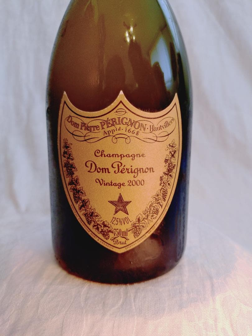 Dom Pérignon シャンパン 2000年 750ml