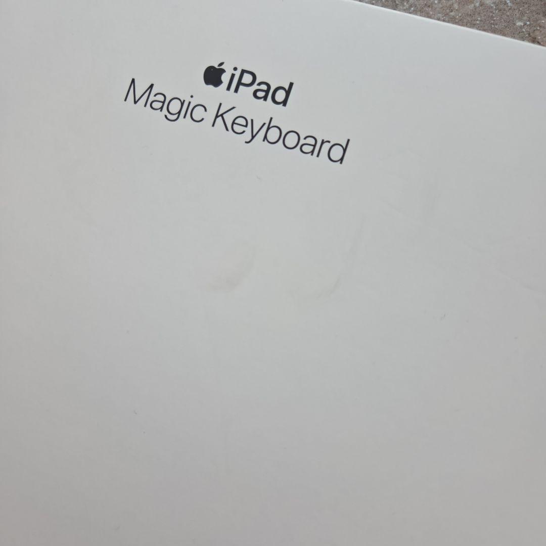 iPad Pro 13(M5)用Magic Keyboard 日本語 白