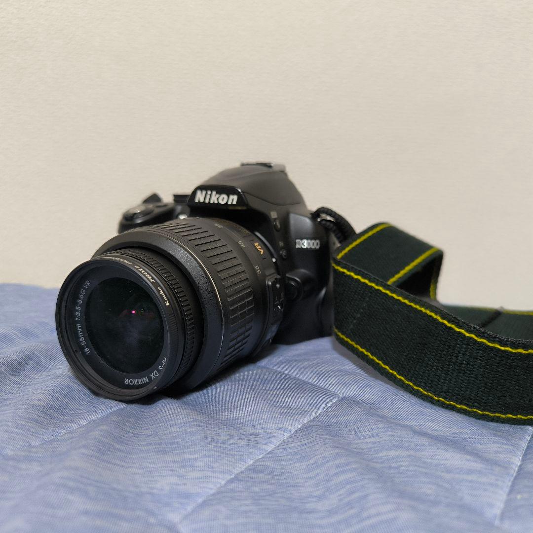 Nikon D3000 AF-S 18-55mmセット