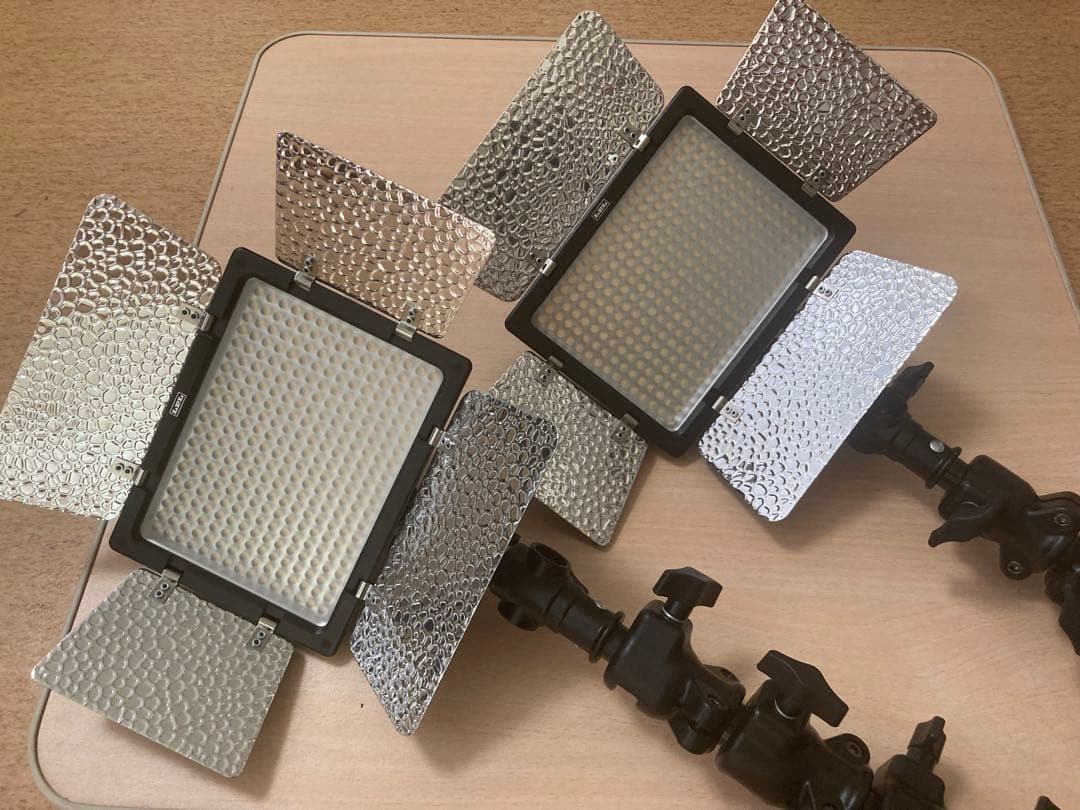 【美品】Led Light VT-7200CX/SET2 ②