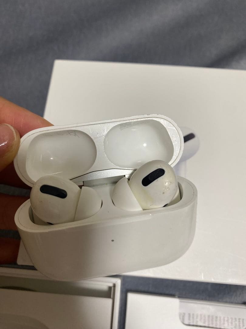 Apple AirPods Pro 第一世代ワイヤレスイヤホン