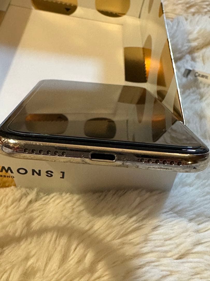 Apple iPhone X ホワイト　256GB本体