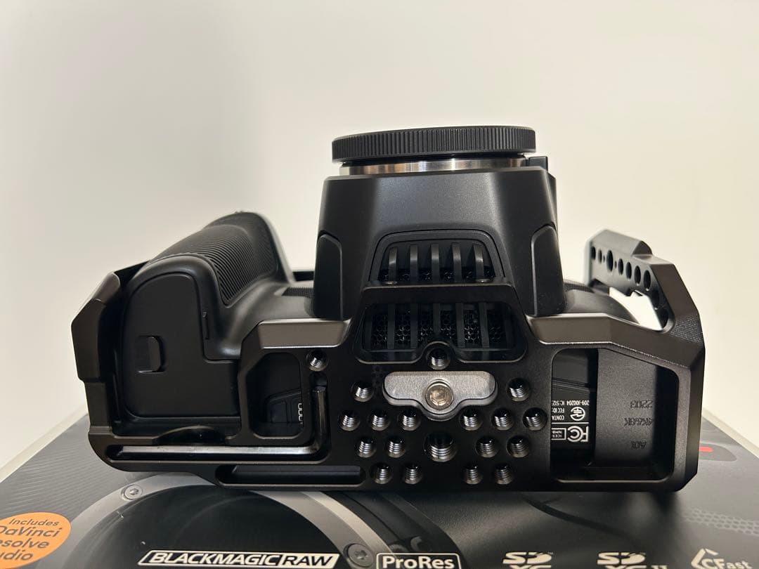 【超美品】BMPCC6K 本体 カメラ SIGMA18-35mmセット