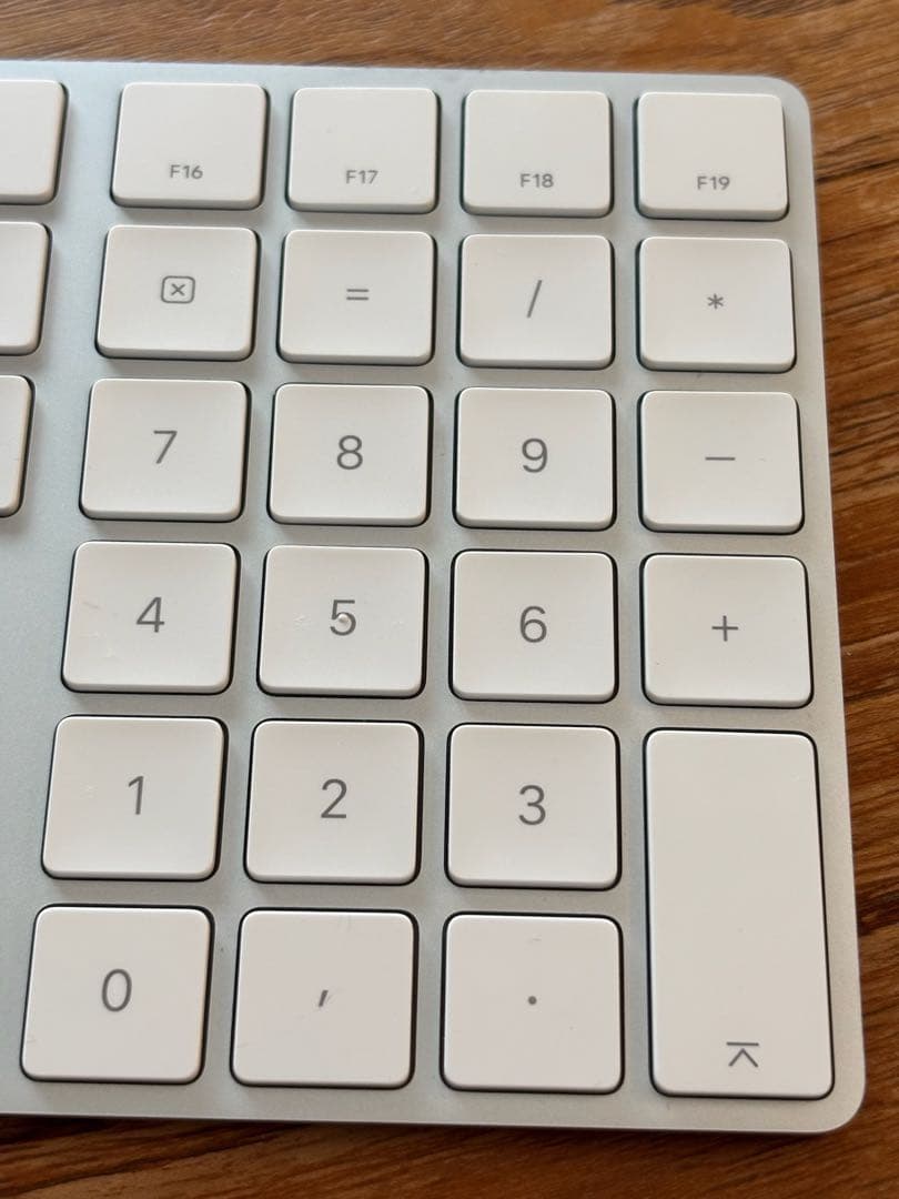 Apple Magic Keyboardワイヤレスキーボード 日本語配列