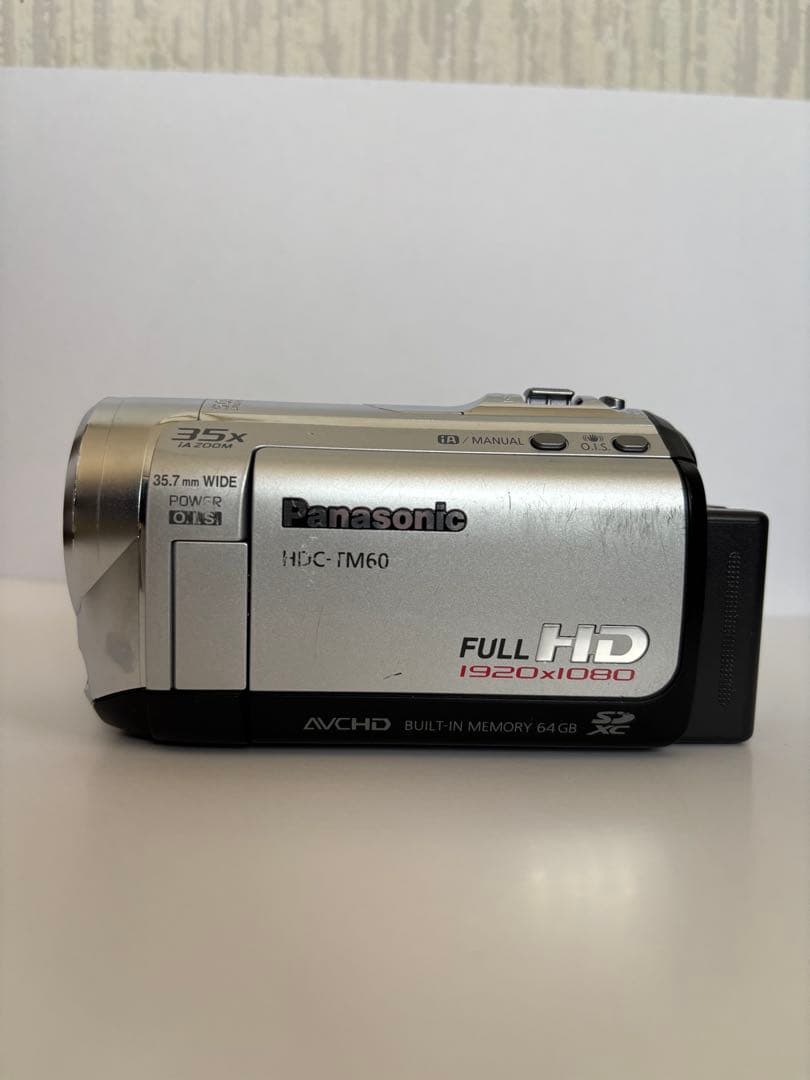 Panasonic HDC-TM60 デジタルハイビジョンビデオカメラ