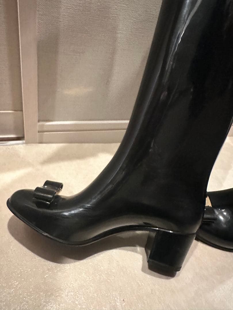 【Ferragamo】フェラガモ ヴァラリボン レインブーツ長靴ブラック雨具6M