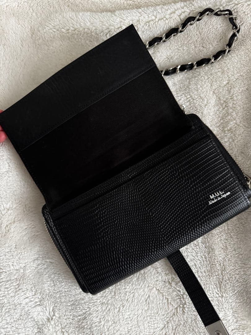 M.U.L. ブラックショルダーウォレット