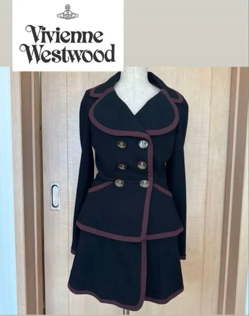 ラスト1点！お値引中♡♡ 卒業式などに♡レア物Vivienne Westwood